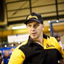 Aldo in una scena de La banda dei Babbi Natale