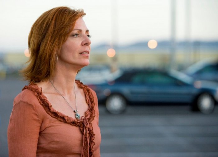 Allison Janney affianca Kristen Wiig nella serie Apple Mrs. American Pie