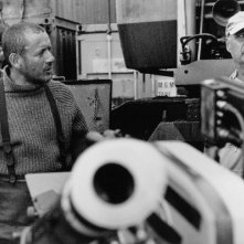 Dany Boon con il regista Jean-Pierre Jeunet sul set del film L'esplosivo piano di Bazil