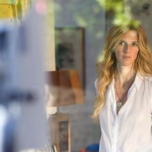 Sandrine Kiberlain in una scena del film Un balcon sur la mer