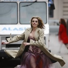 Carolina Bang in una scena del film Balada triste de trompeta