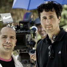 Checco Zalone con il regista Gennaro Nunziante sul set di Che bella giornata