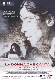 La locandina italiana di La donna che canta