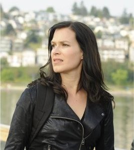 Franka Potente nell'episodio One, Maybe Two, Ways Out di Psych