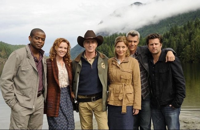 Il Cast Dell Episodio Dual Spires Di Pych Omaggio A Twin Peaks 187765