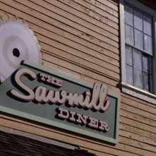 Un'immagine dell'episodio Dual Spires di Pych, omaggio a Twin Peaks