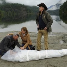 Una scena dell'episodio Dual Spires di Pych, omaggio a Twin Peaks