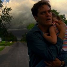 Michael Shannon in una drammatica scena di Take Shelter