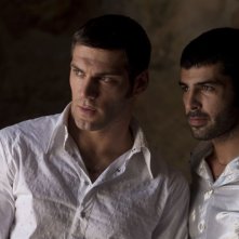 Clemente Russo e Carmine Recano interpretano Michele e Rosario nel film Tatanka Scatenato