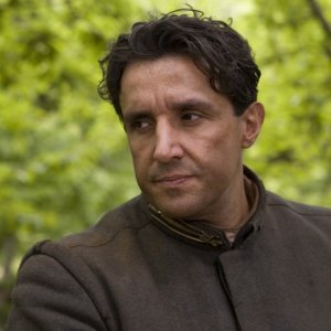 Flavio Insinna nella miniserie Eroi per caso