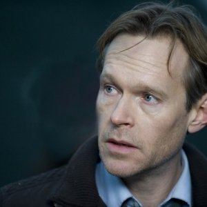 Steven Mackintosh nella serie Luther