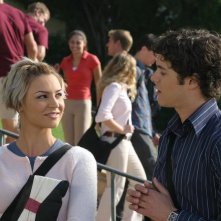 Anna (Samaire Armstrong) e Seth (Adam Brody) nell'episodio I sentimenti di The O.C.