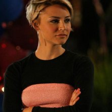 Anna (Samaire Armstrong) in una scena dell'episodio I sentimenti di The O.C.
