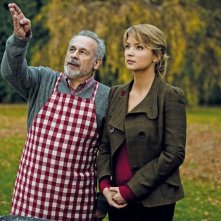 Francis Perrin con Virginie Efira in una scena di La chance de ma vie