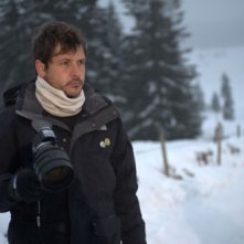 Il regista Kike Maíllo sul set del suo film Eva