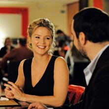 Una Solare Virginie Efira Con Francois Xavier Demaison Di Lato Ne La Chance De Ma Vie 188331