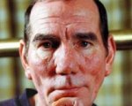 Addio a Pete Postlethwaite