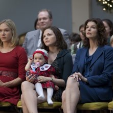 Chloe Sevigny, Ginnifer Goodwin e Jeanne Tripplehorn in una scena della stagione 5 di Big Love