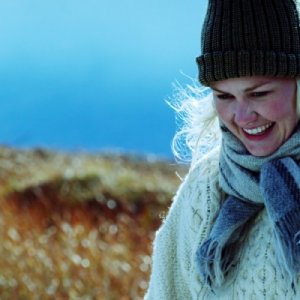 Ellen Dorrit Petersen in Fjellet (The Mountain)