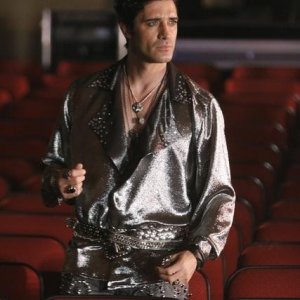 Gilles Marini nell'episodio Poof! You're Dead di Castle