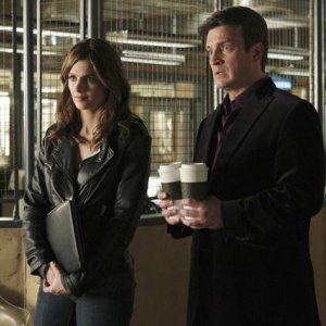 Nathan Fillion e Stana Katic nell'episodio Nikki Heat in Castle