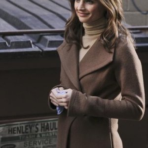 Stana Katic nell'episodio Nikki Heat in Castle