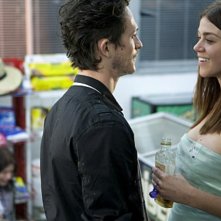 Jonathan Tucker ed Adrianne Palicki in una scena dell'episodio The Thirteenth Step di Criminal Minds