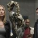 V - Stagione 2, episodio 1: Red Rain