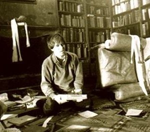 Antonio Lo Presti nel cortometraggio Uomo di carta di Massimo Coglitore