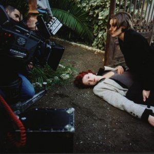 Fabrizia Sacchi ed Helene Nardini sul set del corto Uomo di carta di Massimo Coglitore