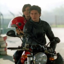 Giulia Steigerwalt e Federico Costantini in una scena di Noi due di Massimo Coglitore