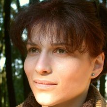 Karina Arutyunyan in una scena del corto Deadline, di Massimo Coglitore