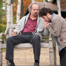 Paul Giamatti e Jake Hoffman in un momento del film Barney's Version