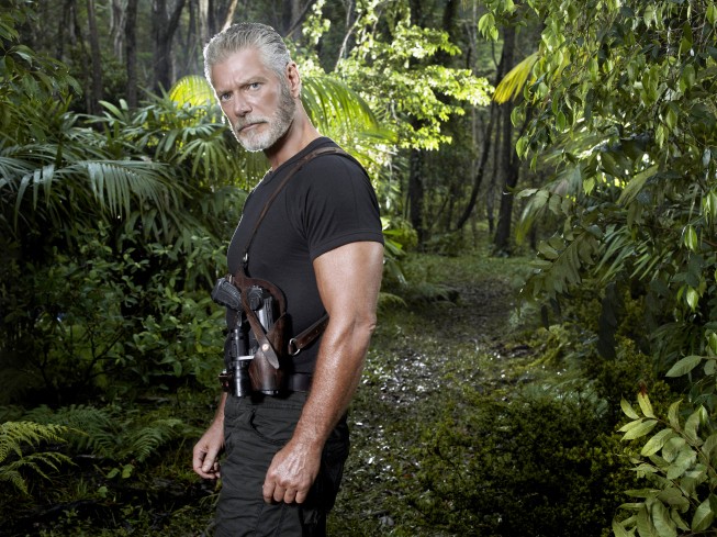 Stephen Lang E Il Comandante Nathaniel Taylor In Una Foto Promozionale Della Serie Terra Nova 189239