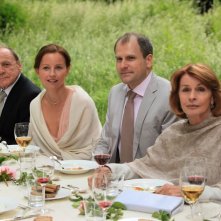 Bruno Ganz e Senta Berger tra Carina Wiese e Thomas Limpinsel nel film Satte Farben vor Schwarz