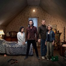 Un'immagine promozionale del cast della stagione 3 di Being Human