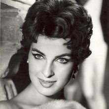 Un intenso primo piano di Silvana Pampanini