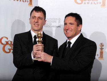 Atticus Ross e Trent Reznor premiati ai Golden Globes 2011 per la colonna sonora di The Social Network