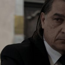 Gérard Meylan in una scena del film Le Thanato