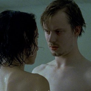 Stefan Stern e Jeanne Balibar insieme nel film Im Alter von Ellen