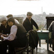 Una scena del film Almanya (2011)