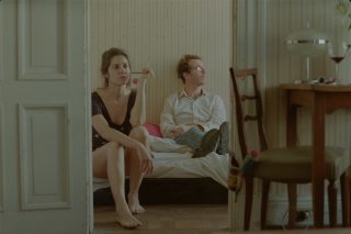 Una scena del film Un mundo misterioso di Rodrigo Moreno