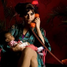 Blanca Suárez in una scena del film Carne de neón