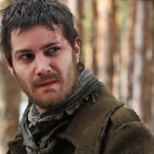 Jim Sturgess in una scena di The Way Back