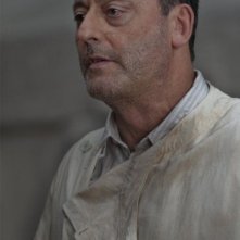 Primo piano di Jean Reno dal film Vento di primavera
