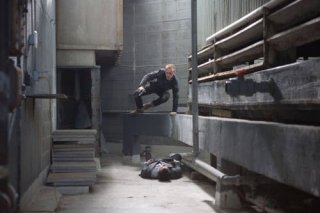 Ben Foster in una scena di The Mechanic