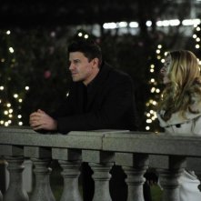 David Boreanaz e Katheryn Winnick nell'episodio The Daredevil in the Mold di Bones