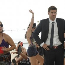 David Boreanaz nell'episodio The Maggots in the Meathead di Bones