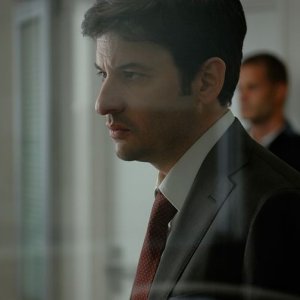 Eric Caravaca in una scena del film L'avocat