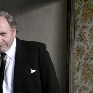 Jackie Berroyer nel film Je suis un no man's land